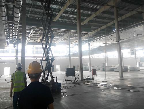 角鐵法蘭風(fēng)管安裝現(xiàn)場(chǎng)